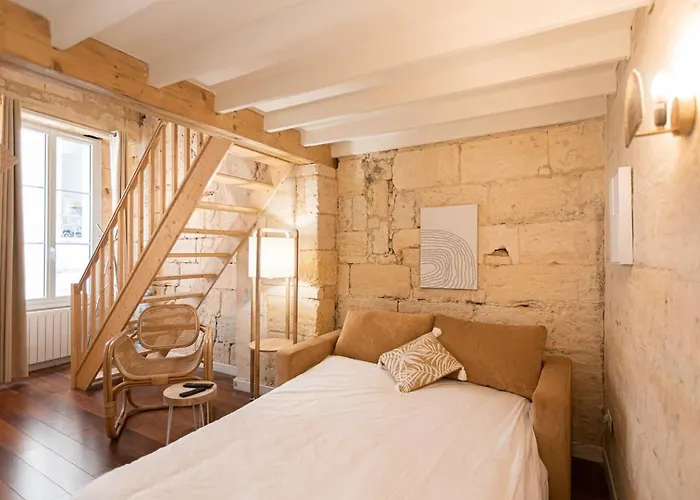 L'elegance Quartier St Michel * Бордо